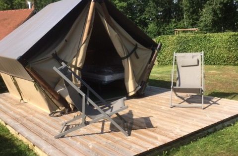 Bivouac ou        tente 4 étoiles,          chacun son style