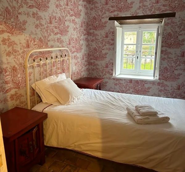 Château de la Motte-Feuilly – Le Pavillon