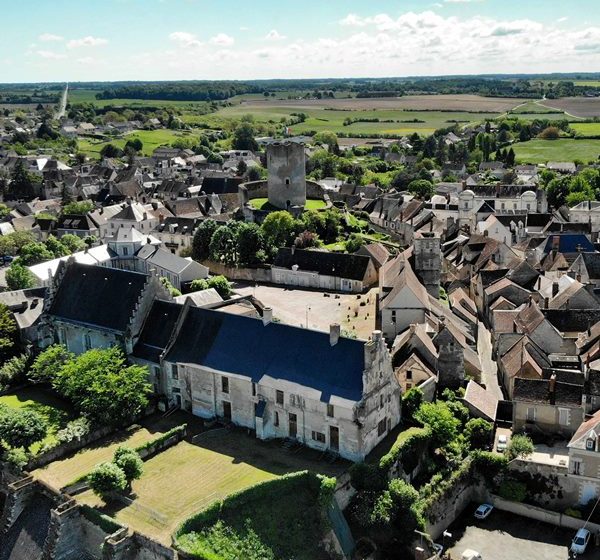 Cité médiévale et son donjon