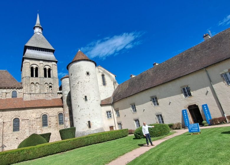Antiquités brocante Ste Valérie