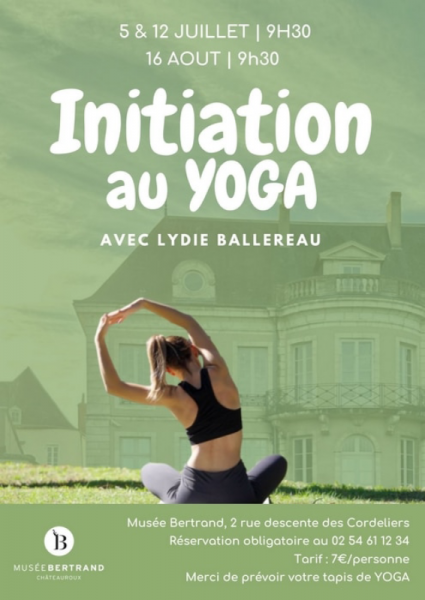 Yoga dans le jardin du musée Bertrand
