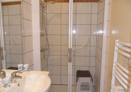 Meublé de Claude et Monique MIGOT – Appartement au rdc