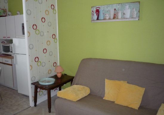 Meublé de Claude et Monique MIGOT – Appartement au 1er étage