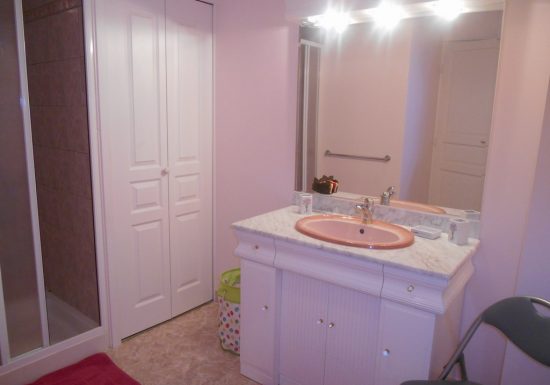 Meublé de Mme Houlbreque Claudine le sabotier