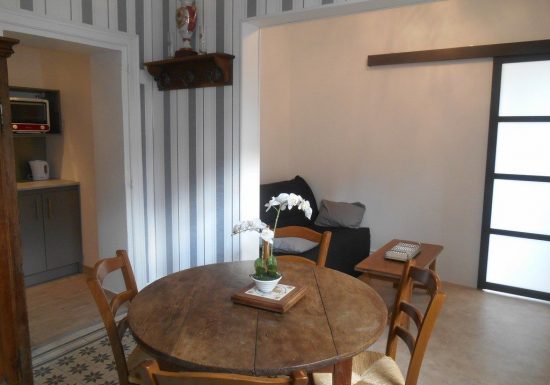 Mme BOUSSANGE- Les Naïades – Appartement n°1 au RdC