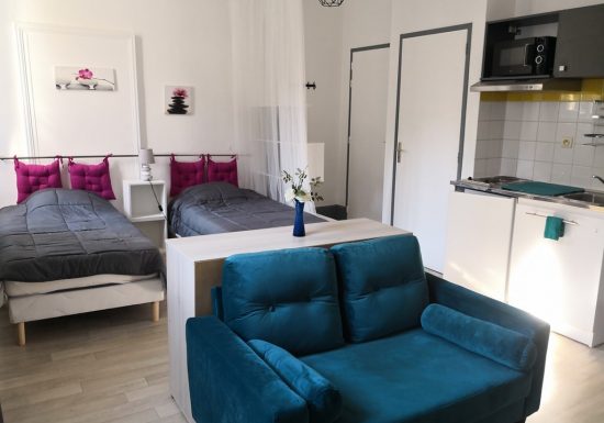 Meublé de Marine Biguerd – Boussac-  Studio 4 – 2ème – étage