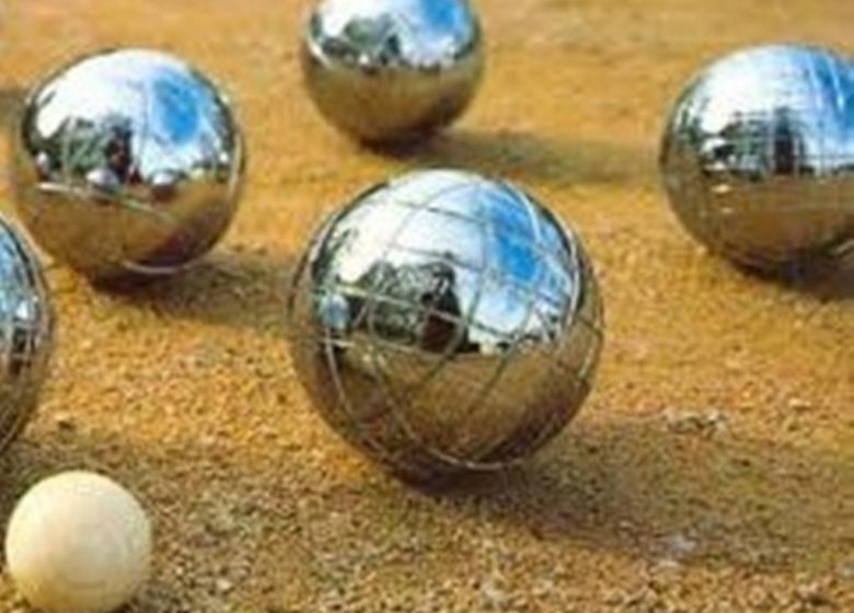 Concours de pétanque