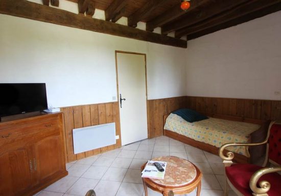 Chambre d’hôte « Poules »- Domaine de la Couture