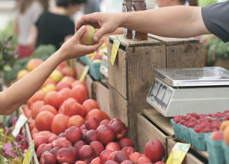 Marché estival semi nocturne