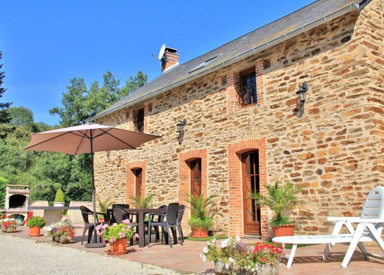 LE MOULIN DE SUGÈRES
