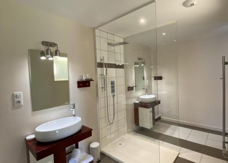 A l&rsquo;Ombre d&rsquo;Azay