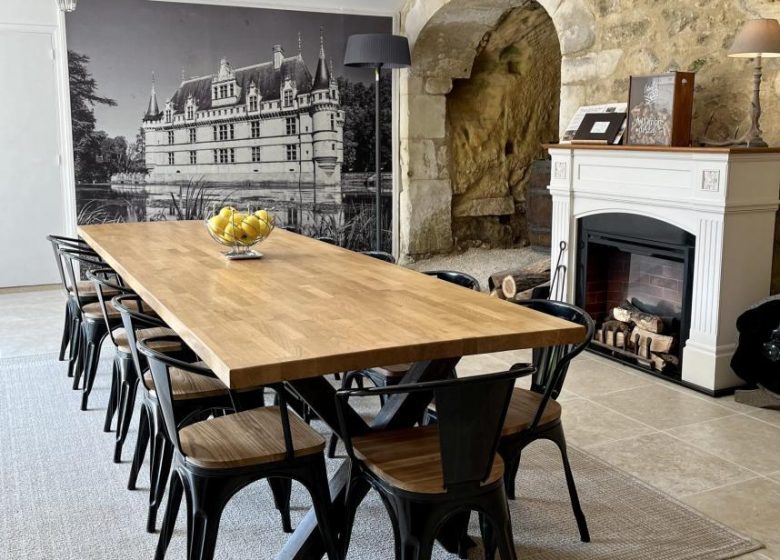 A l&rsquo;Ombre d&rsquo;Azay