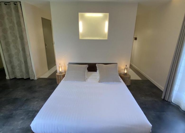 A l&rsquo;Ombre d&rsquo;Azay