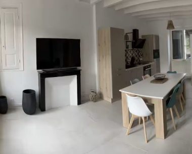 Maison avec plan d’eau Chez Anne et Jérôme