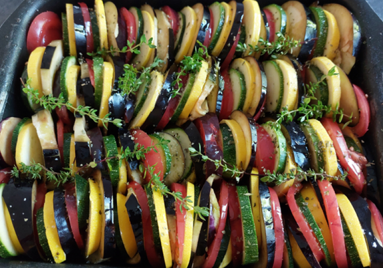 French PAC (Patrimoine culturel, Ateliers cuisine, Cours de français)