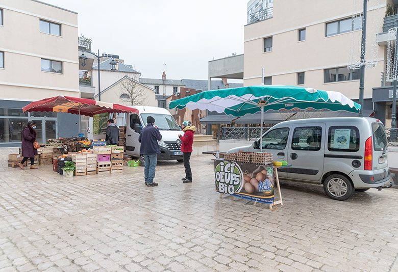 Marché place Napoléon