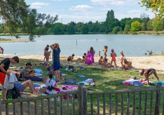 Baignade au lac de Belle-Isle