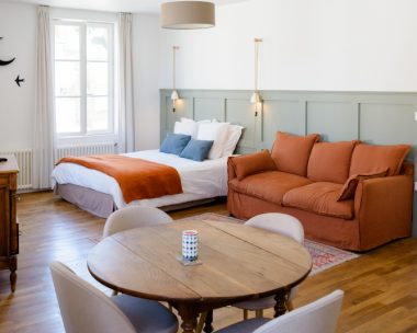 Studio n° 30 « Aux couleurs de Neuvy »