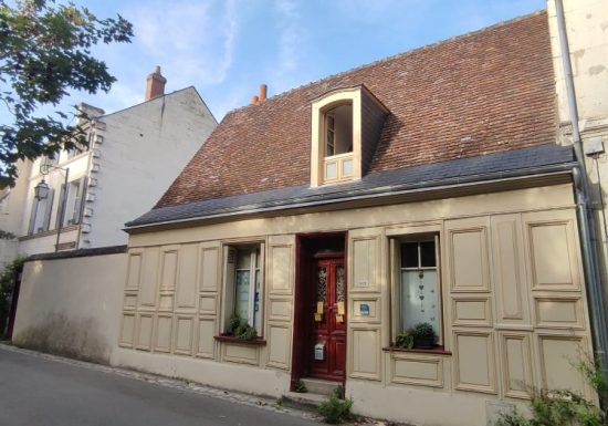Villa à l&rsquo;Ancien Pigeonnier – Mansarde meublée