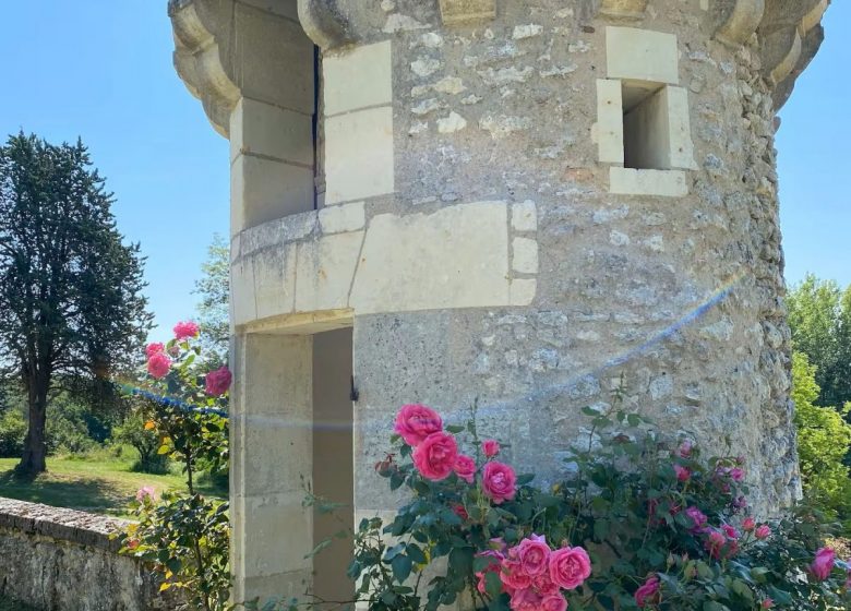 Le Balcon