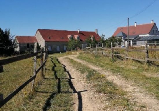 Longère à la Ferme Equestre en campagne