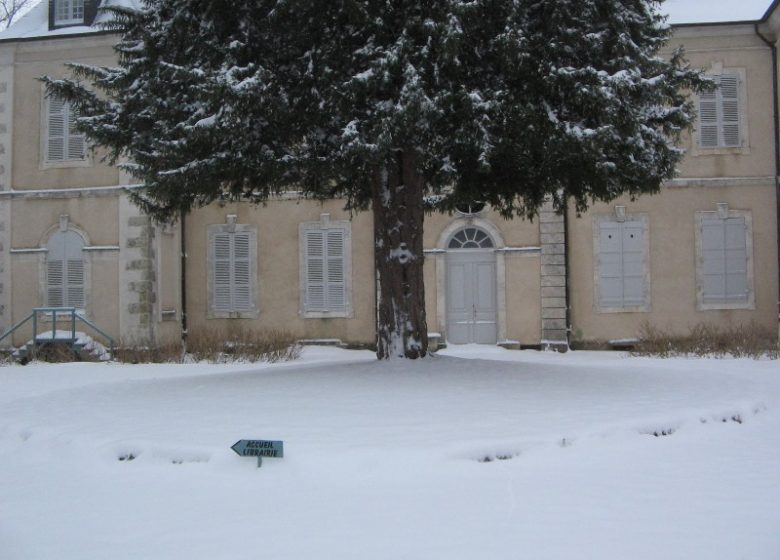 Spectacle de marionnettes et théâtre d’objets
