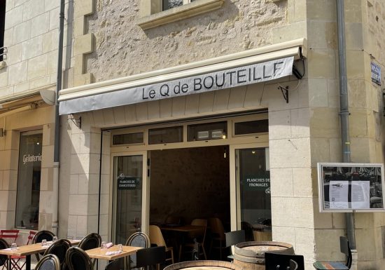 Le Q de Bouteille
