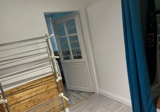 Mme Valérie RENNESSON Place Armand Fourot