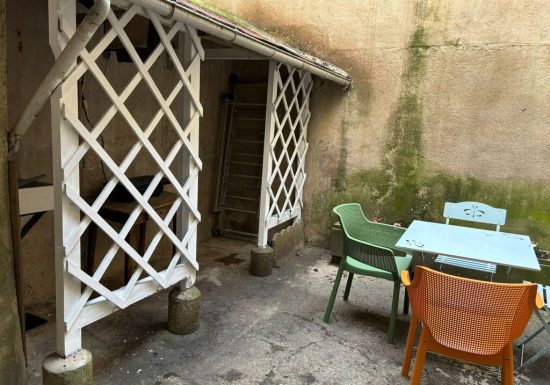 Mme Valérie RENNESSON Place Armand Fourot