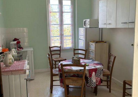 Mme Valérie RENNESSON Rue Saint-Pierre