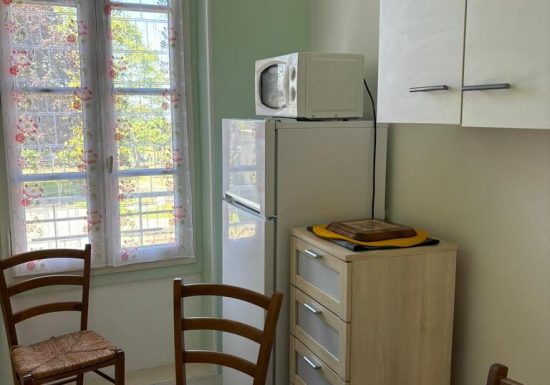 Mme Valérie RENNESSON Rue Saint-Pierre