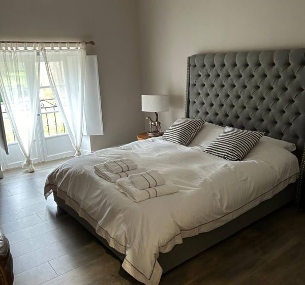 Château de la Motte-Feuilly – Le Pavillon