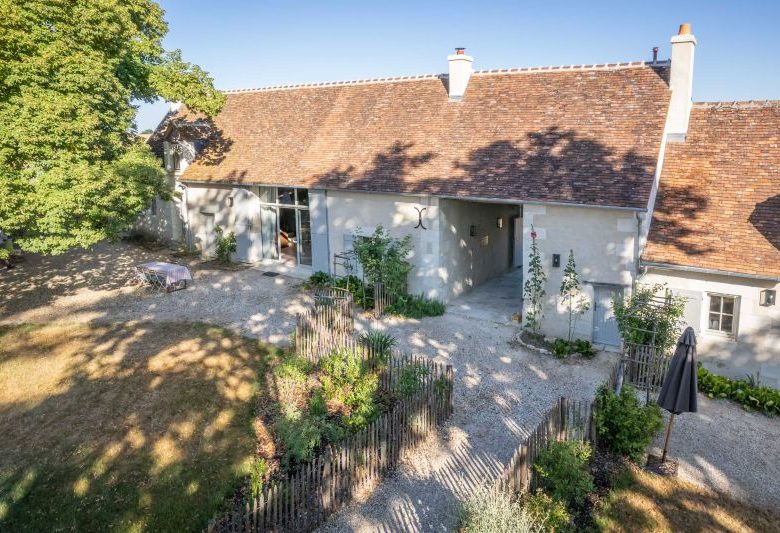 Le Puits Renaissance – Le Cygne