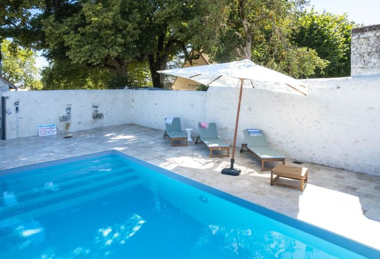 Le Puits Renaissance – Le Cerf