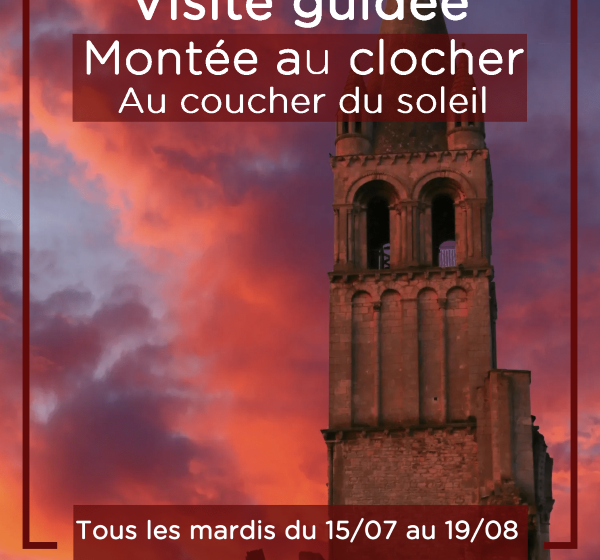 Montées au clocher au coucher du soleil