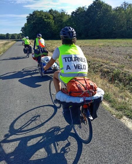 Tournée à vélo – Théâtre : 20 000 lieues sous les mers